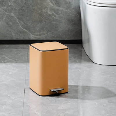 comprar Rectangular aço inoxidável Soft Close Defender Série Lixeira Lixeira 3/5L Capacidade pedal operado Base antiderrapante Fabricação em linha